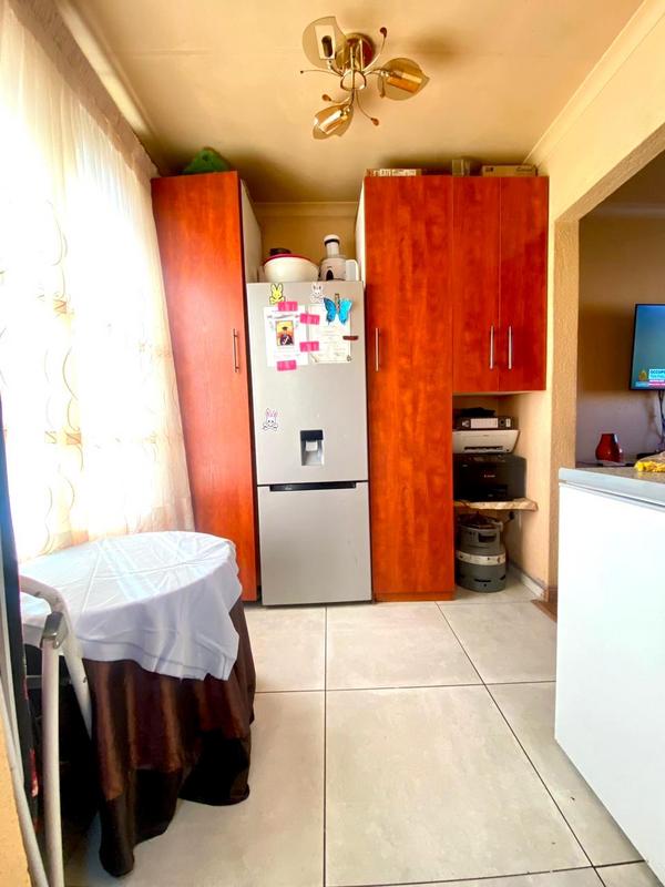 2 Bedroom Property for Sale in Kagiso Gauteng