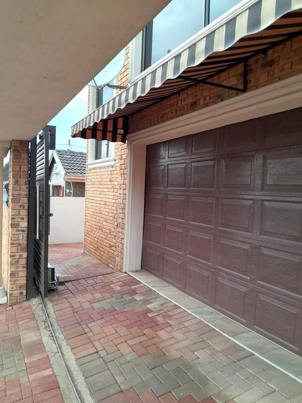 4 Bedroom Property for Sale in Kagiso Gauteng