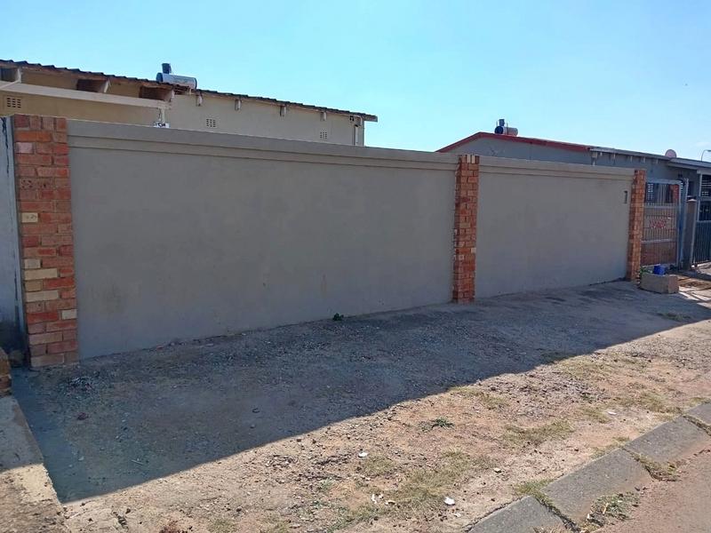 3 Bedroom Property for Sale in Klipspruit West Gauteng