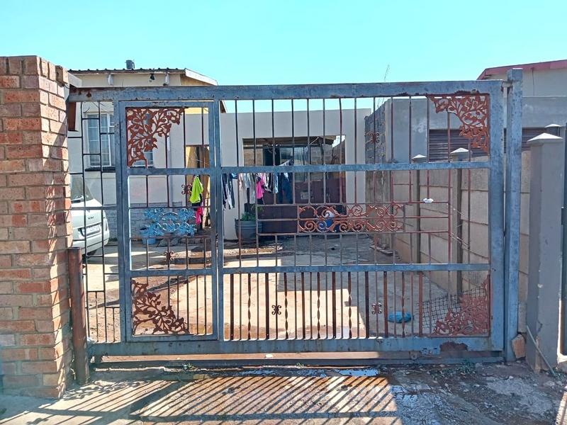 3 Bedroom Property for Sale in Klipspruit West Gauteng