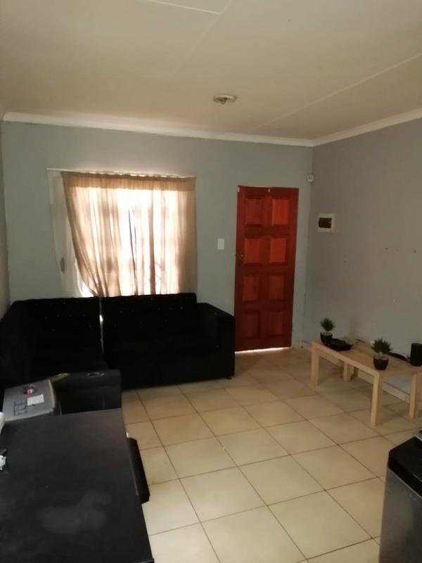 2 Bedroom Property for Sale in Lehae Gauteng