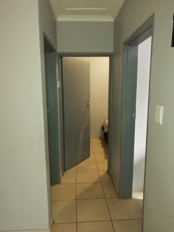 2 Bedroom Property for Sale in Lehae Gauteng