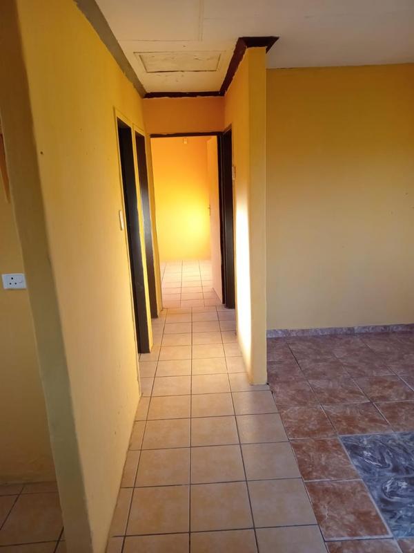 2 Bedroom Property for Sale in Lenasia South Gauteng