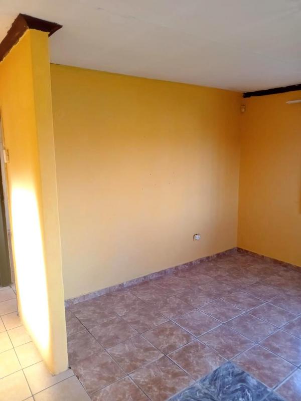 2 Bedroom Property for Sale in Lenasia South Gauteng