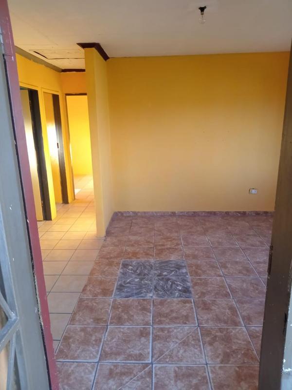 2 Bedroom Property for Sale in Lenasia South Gauteng