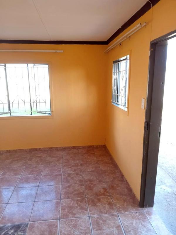 2 Bedroom Property for Sale in Lenasia South Gauteng