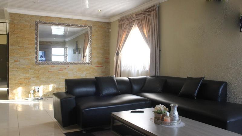 4 Bedroom Property for Sale in Lenasia South Gauteng