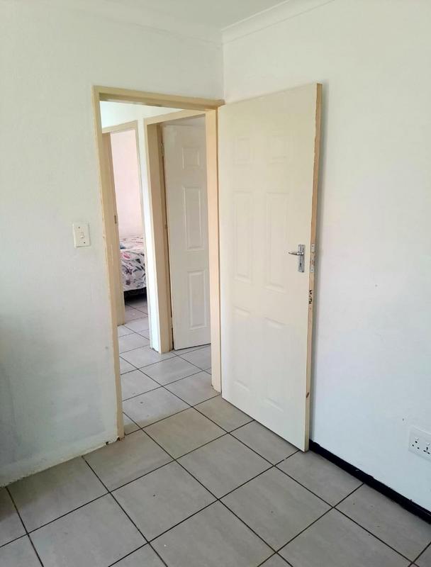 3 Bedroom Property for Sale in Lenasia South Gauteng