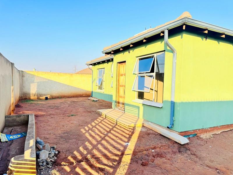 3 Bedroom Property for Sale in Lufhereng Gauteng