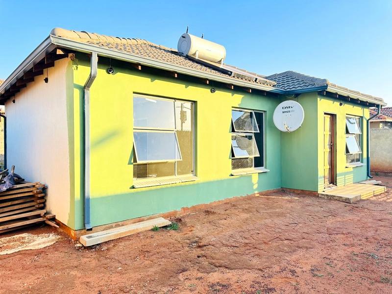 3 Bedroom Property for Sale in Lufhereng Gauteng