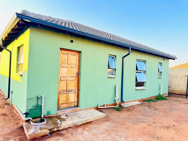 3 Bedroom Property for Sale in Lufhereng Gauteng