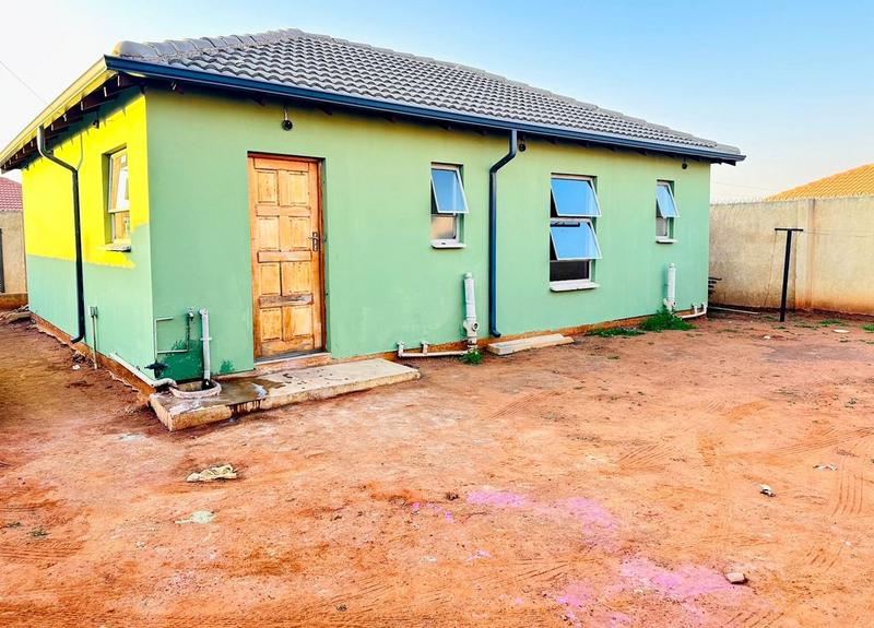 3 Bedroom Property for Sale in Lufhereng Gauteng