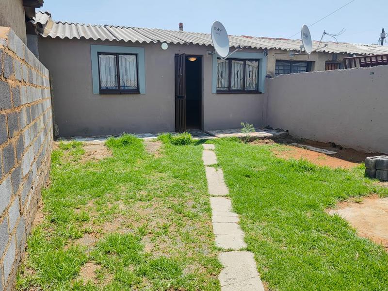 1 Bedroom Property for Sale in Meadowlands East Gauteng