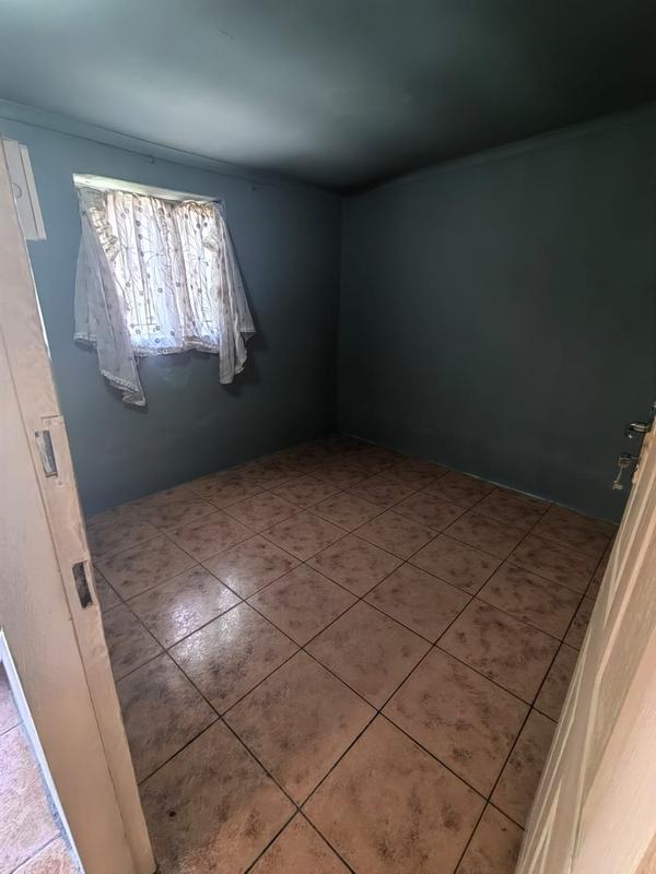 1 Bedroom Property for Sale in Meadowlands East Gauteng