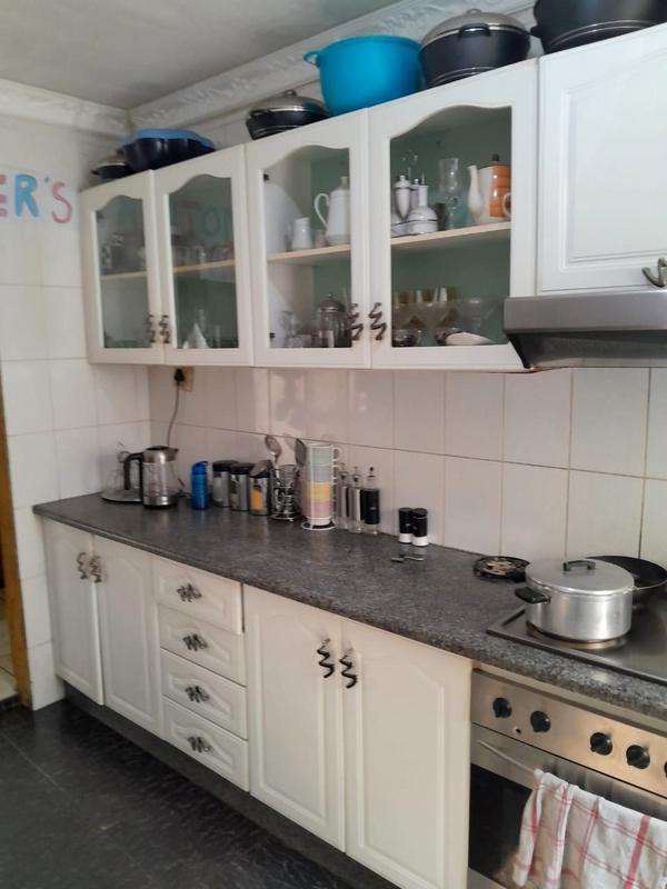 1 Bedroom Property for Sale in Meadowlands West Gauteng