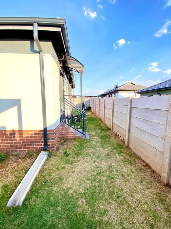 3 Bedroom Property for Sale in Mindalore Gauteng