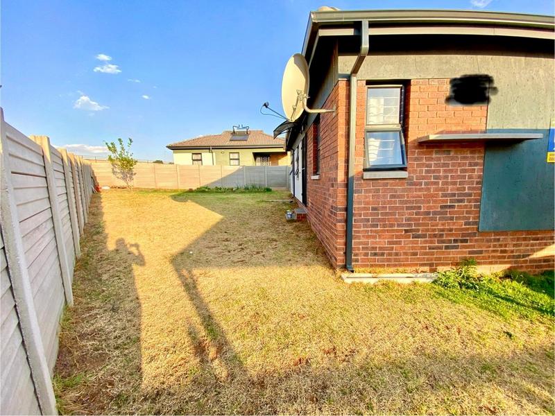 3 Bedroom Property for Sale in Mindalore Gauteng