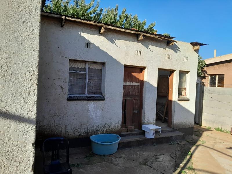 2 Bedroom Property for Sale in Mofolo Gauteng