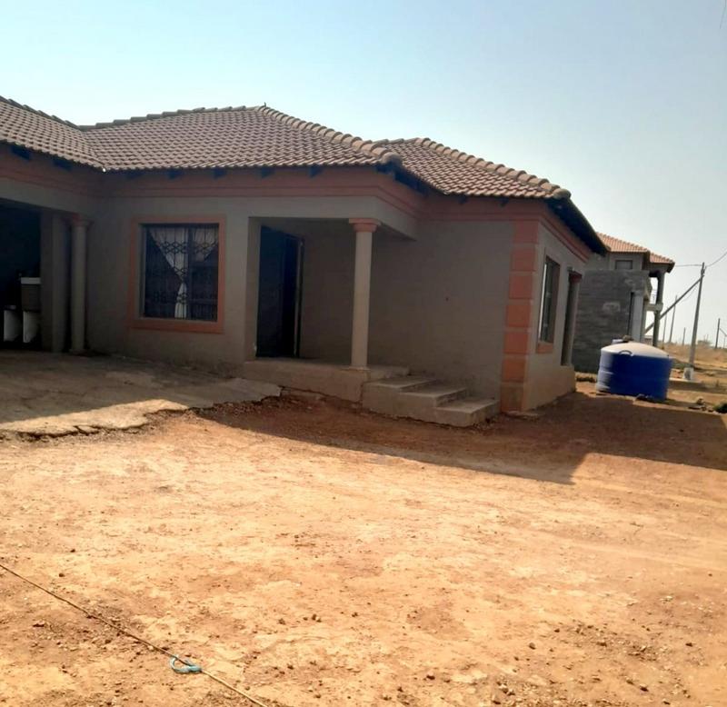 3 Bedroom Property for Sale in Mohlakeng Gauteng