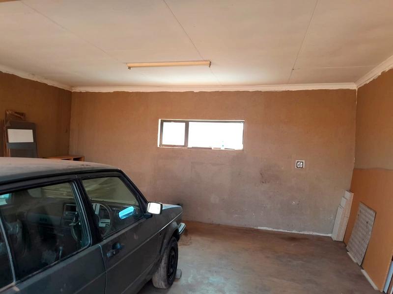 3 Bedroom Property for Sale in Mohlakeng Gauteng