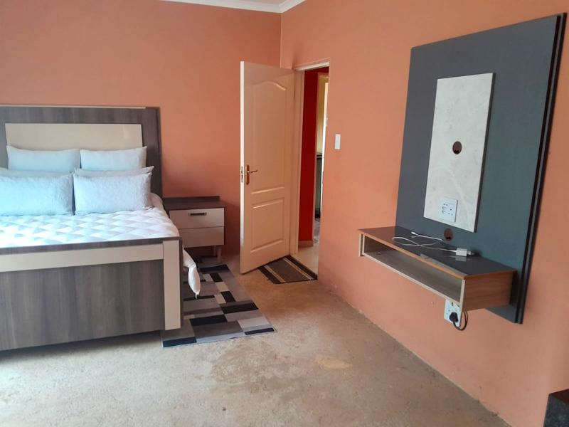 3 Bedroom Property for Sale in Mohlakeng Gauteng