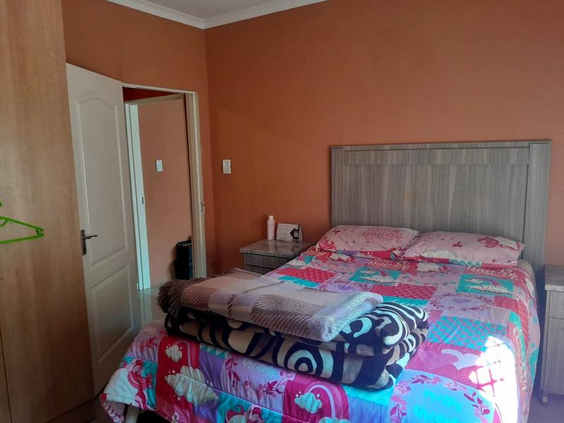 3 Bedroom Property for Sale in Mohlakeng Gauteng