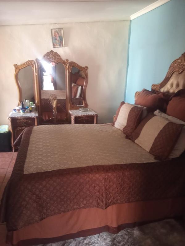 1 Bedroom Property for Sale in Moroka North Gauteng