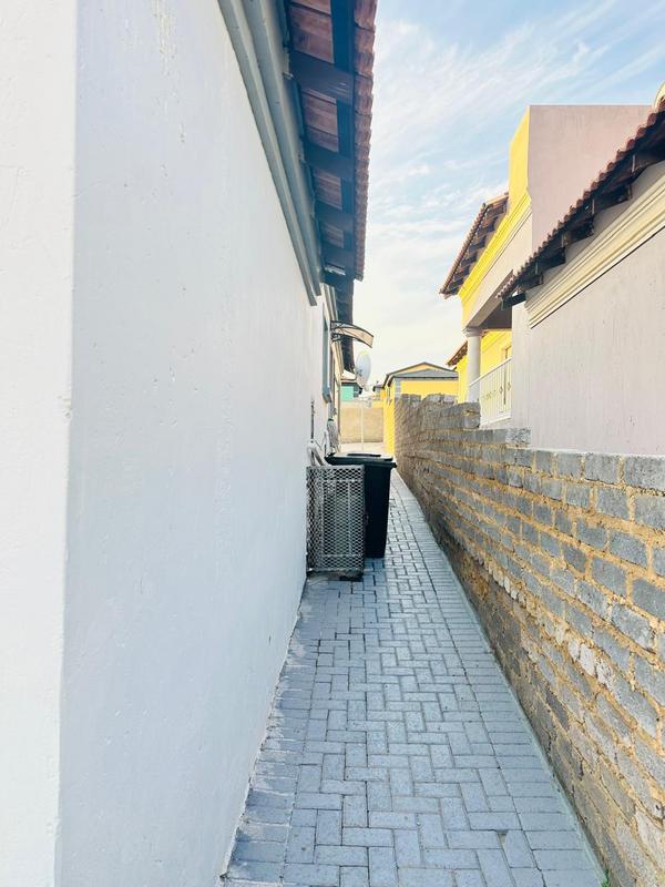 3 Bedroom Property for Sale in Munsieville Gauteng