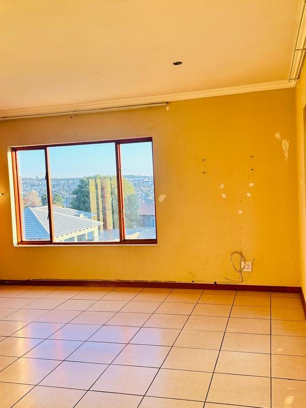 4 Bedroom Property for Sale in Munsieville Gauteng