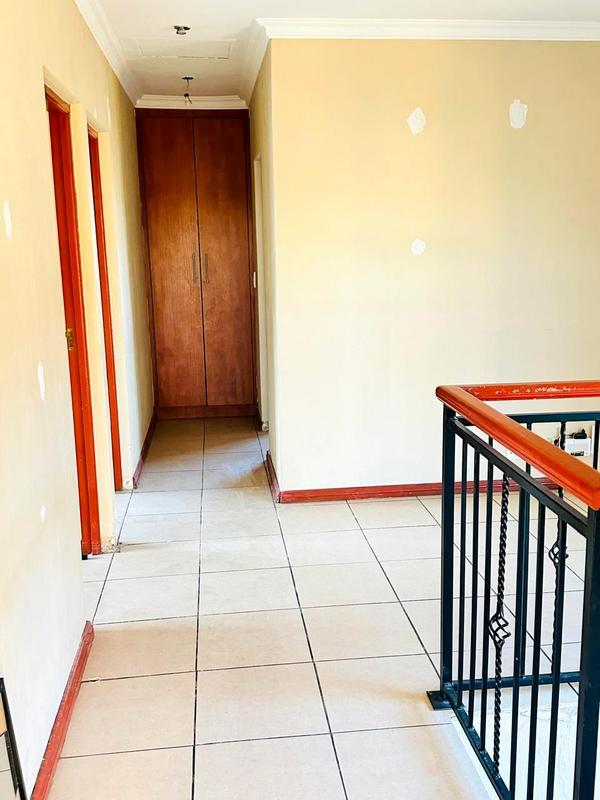 4 Bedroom Property for Sale in Munsieville Gauteng