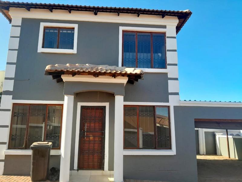 2 Bedroom Property for Sale in Munsieville Gauteng