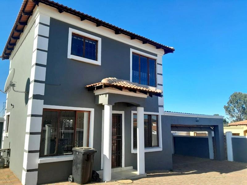 2 Bedroom Property for Sale in Munsieville Gauteng