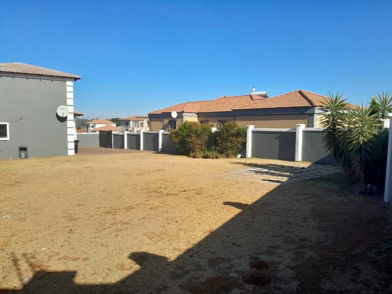 2 Bedroom Property for Sale in Munsieville Gauteng