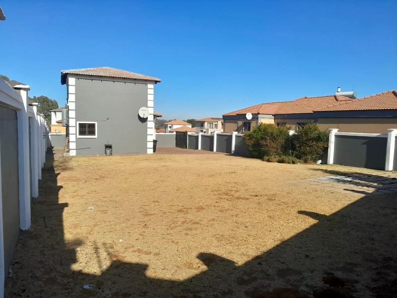 2 Bedroom Property for Sale in Munsieville Gauteng