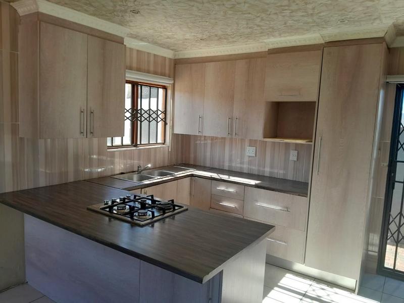 2 Bedroom Property for Sale in Munsieville Gauteng