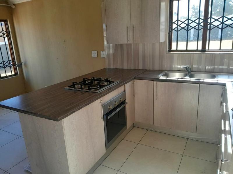 2 Bedroom Property for Sale in Munsieville Gauteng