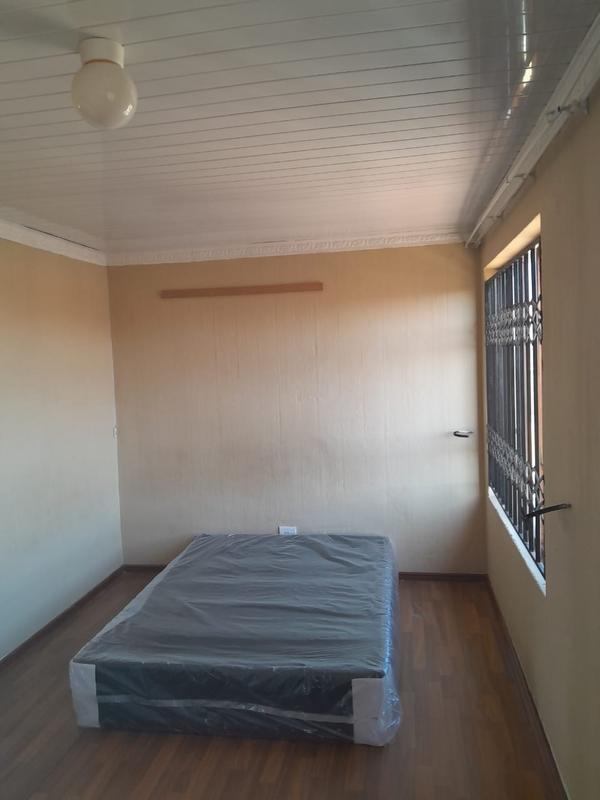 2 Bedroom Property for Sale in Munsieville Gauteng