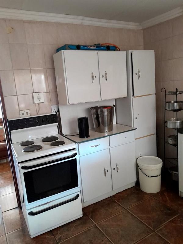 2 Bedroom Property for Sale in Orlando Gauteng