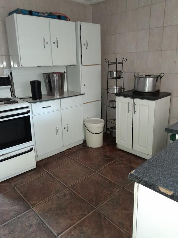 2 Bedroom Property for Sale in Orlando Gauteng