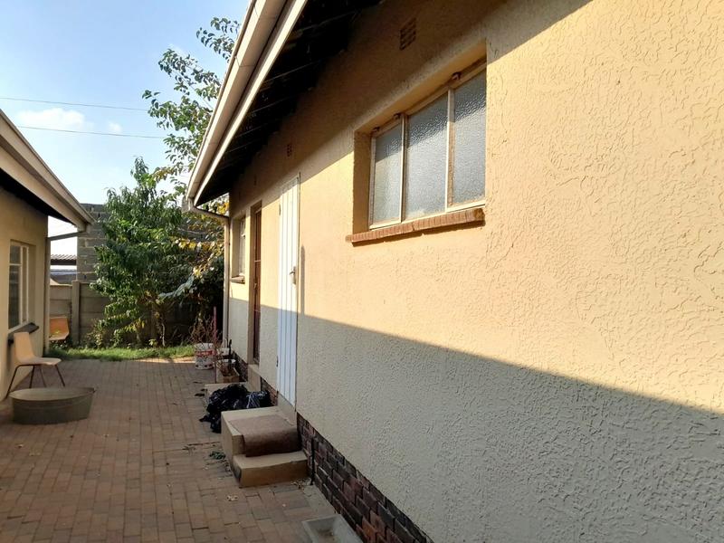 3 Bedroom Property for Sale in Pimville Gauteng