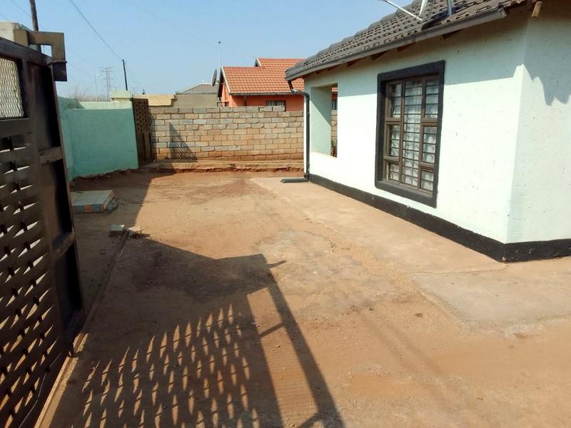 3 Bedroom Property for Sale in Protea Garden Gauteng