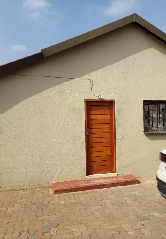 3 Bedroom Property for Sale in Protea Glen Gauteng