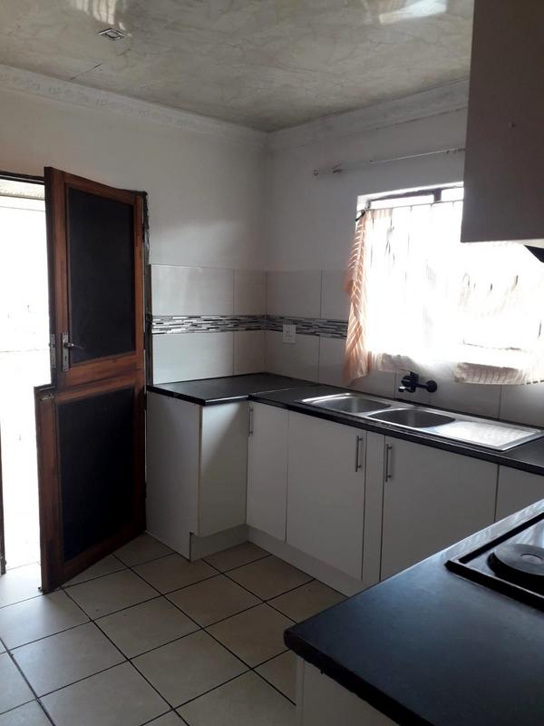 3 Bedroom Property for Sale in Protea Glen Gauteng