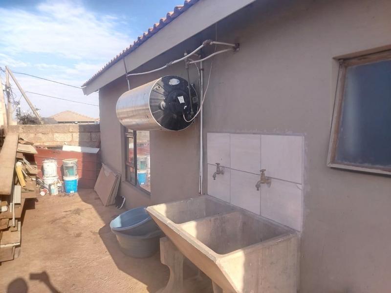 0 Bedroom Property for Sale in Protea Glen Gauteng