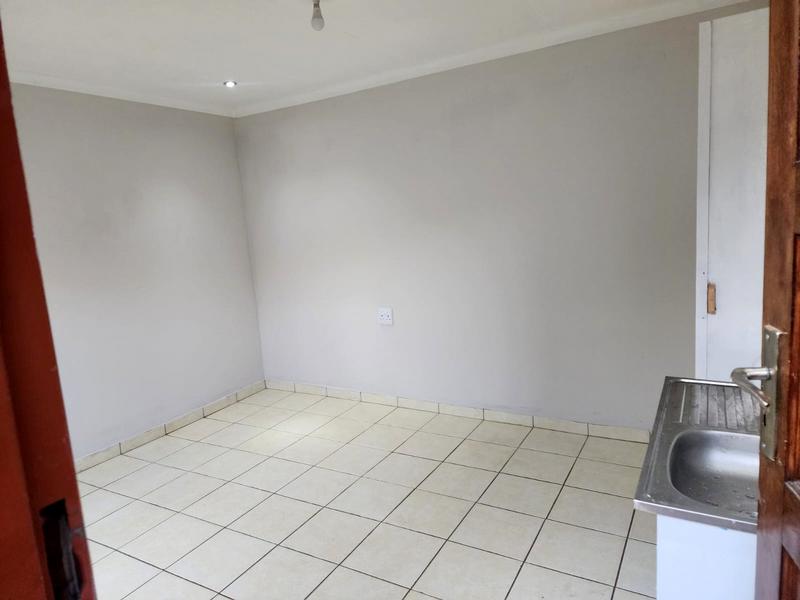 0 Bedroom Property for Sale in Protea Glen Gauteng