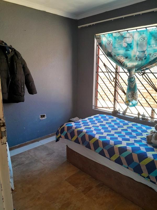 3 Bedroom Property for Sale in Protea Glen Gauteng