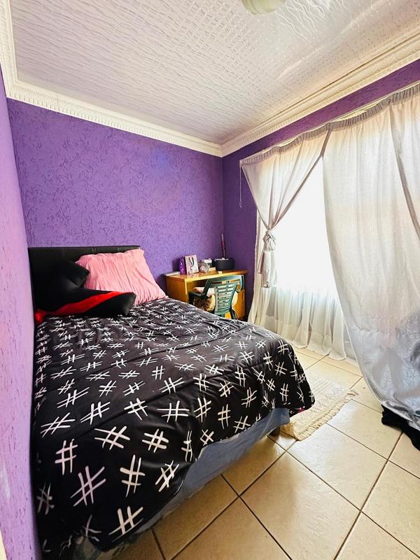 3 Bedroom Property for Sale in Protea Glen Gauteng