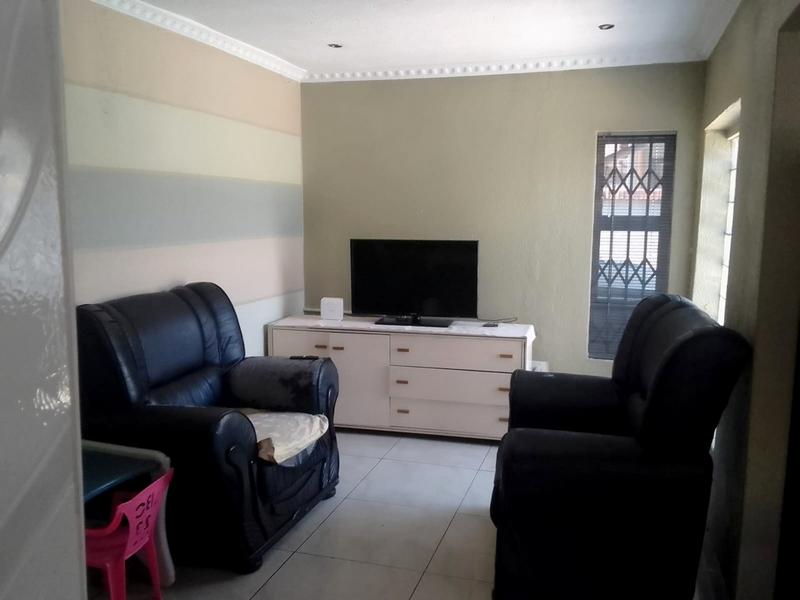 3 Bedroom Property for Sale in Protea North Gauteng