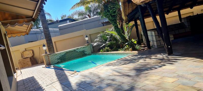 3 Bedroom Property for Sale in Rangeview Gauteng