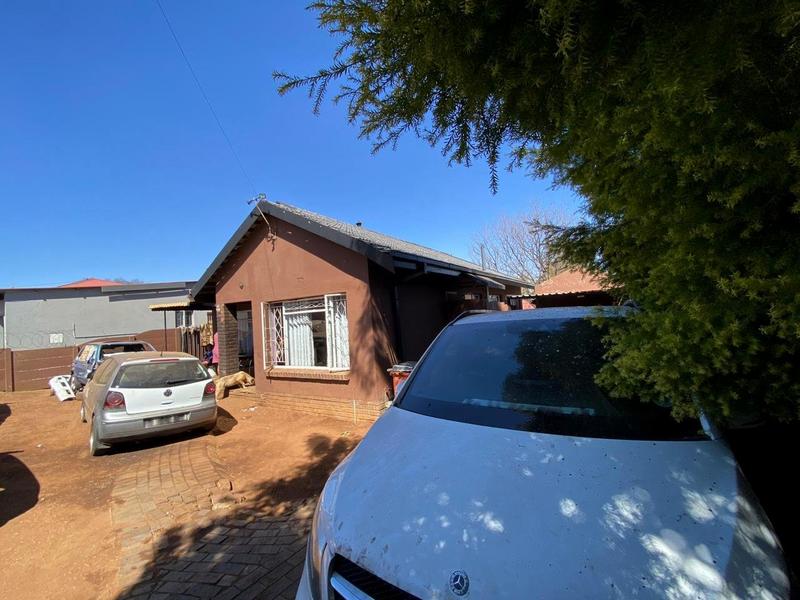 3 Bedroom Property for Sale in Roodepoort North Gauteng